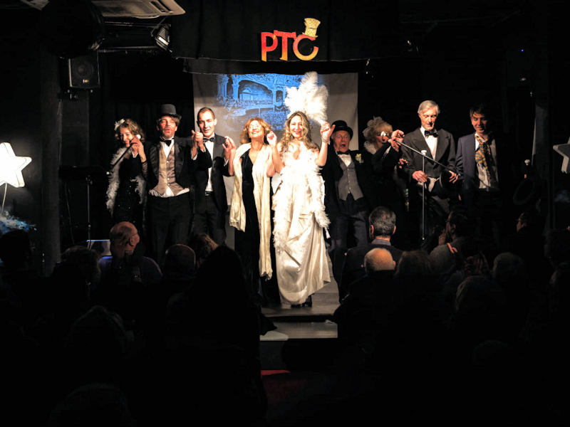 Cast di "Isa Bluette", celebre soubrette della belle époque torinese.